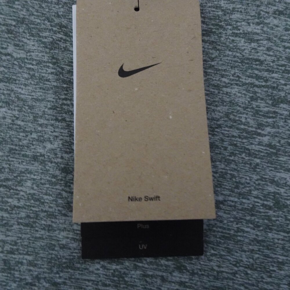 Nike Active Dri-Fit Running Top Women's Size 2X Gray Swift-Element UV 1/4-Zip - Picture 8 of 11